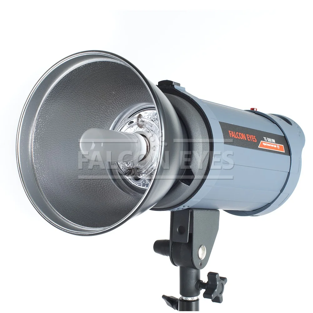 Вспышка студийная Falcon Eyes TE-300 BW