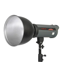 Рефлектор Falcon Eyes R-255BW с сотами