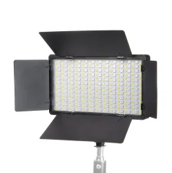 Осветитель светодиодный Falcon Eyes LedPRO 30R