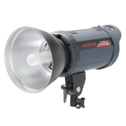 Вспышка студийная Falcon Eyes TE-300BW v2.0