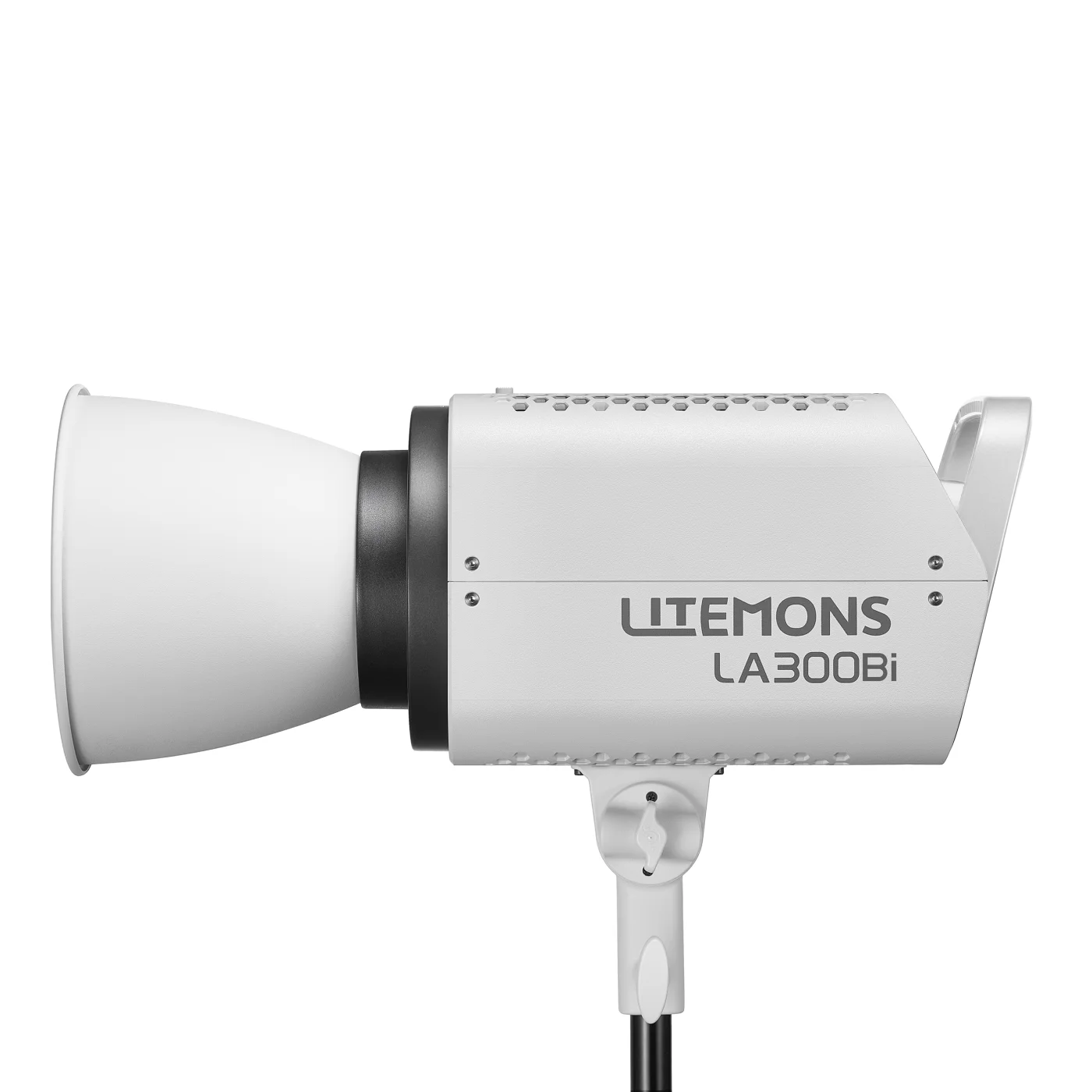 Комплект светодиодных осветителей Godox LITEMONS LA300Bi K3