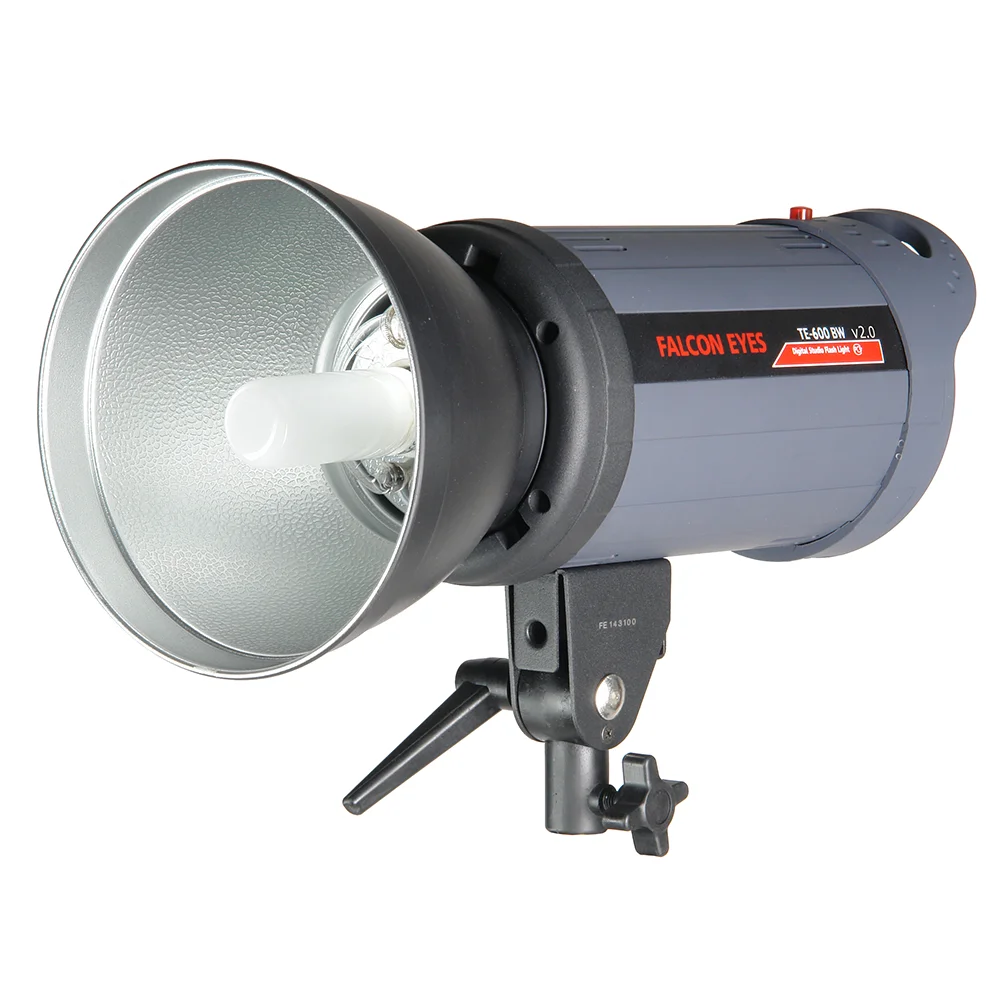 Вспышка студийная Falcon Eyes TE-600BW v2.0