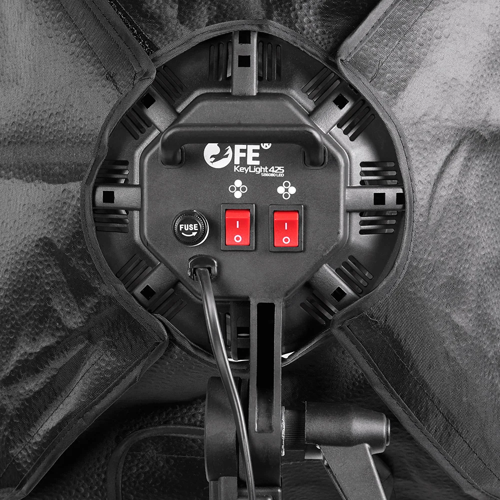 Осветитель Falcon Eyes KeyLight 425 SB6080 LED (комплект)