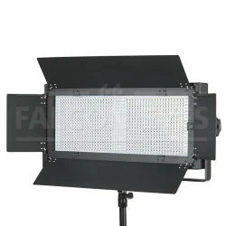 Осветитель LG 900/LED V-mount светодиодный (Уценка01)