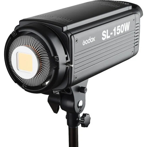 Осветитель светодиодный Godox SL-150W студийный