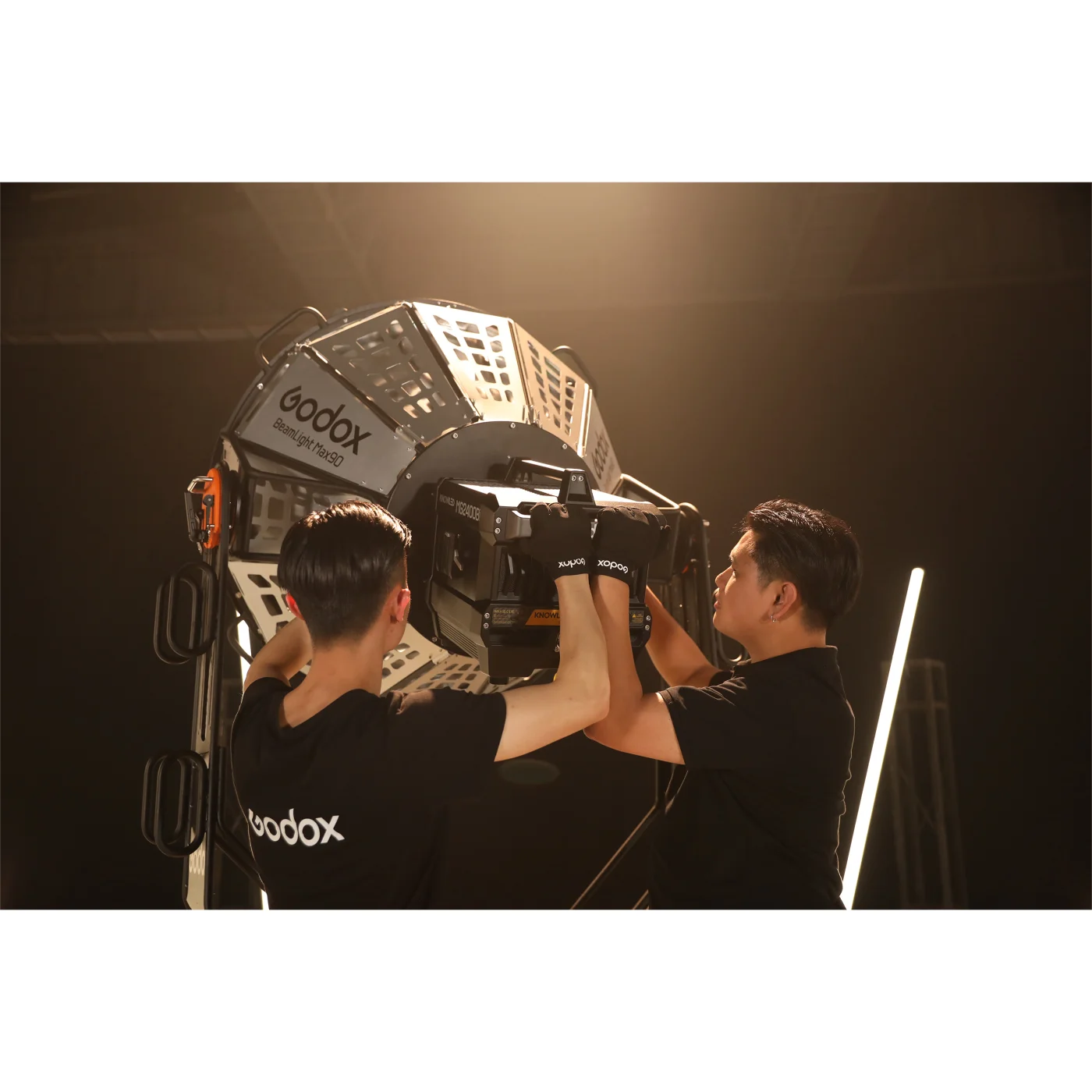 Рефлектор параллельного луча Godox Knowled BeamLight Max90 с байонетом G-Mount
