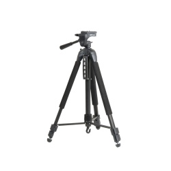 На фото изображено Штатив Falcon Eyes Travel Line 4500