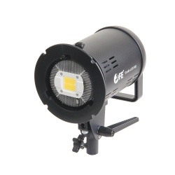 На фото изображено Студийный светодиодный осветитель Falcon Eyes Studio LED 100BW