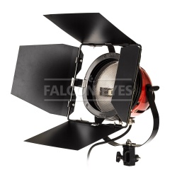 На фото изображено Осветитель Falcon Eyes DTR-800A+RHS800 галогеновый с лампой