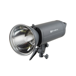 На фото изображено Вспышка Falcon Eyes TE-1200BW v3.0 студийная