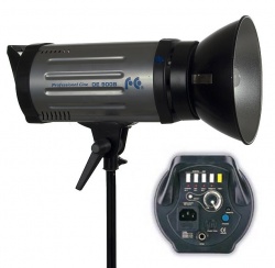 На фото изображено Вспышка студийная Falcon Eyes DE-900B(M)