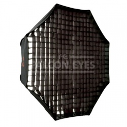 На фото изображено Насадка сотовая Falcon Eyes OB20HC для FEA-OB20