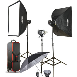На фото изображено Комплект студийного оборудования Godox MS300-D