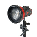 На фото изображено Осветитель Falcon Eyes SpotLight 40LED BW светодиодный