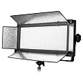 Осветитель Falcon Eyes LG 900/LED светодиодный фото На фото изображено Осветитель Falcon Eyes LG 900/LED светодиодный