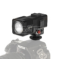 На фото изображено Осветитель Falcon Eyes LED-V80 светодиодный накамерный