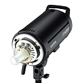 На фото изображено Вспышка студийная Godox DP600III