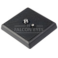 Штативная площадка Falcon Eyes QR-1630 (штатива BT-1630) фото На фото изображено Штативная площадка Falcon Eyes QR-1630 (штатива BT-1630)